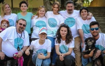 Jól adni jó – hogyan tesz egy ember százakat boldoggá?